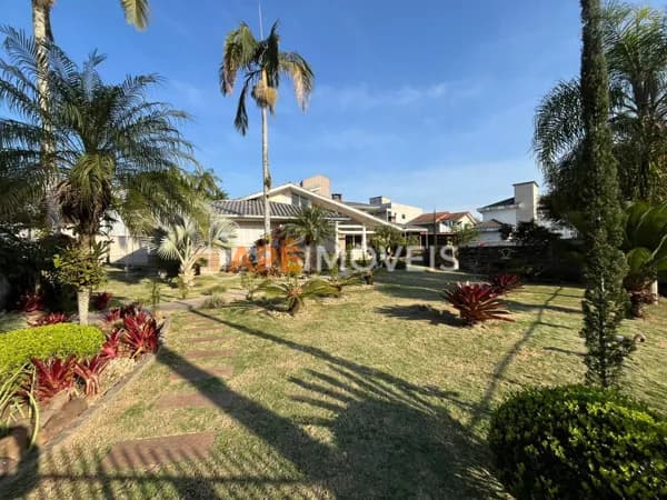 Casa alto padrão para Locação 4 quartos venda Pinheirinho Criciúma