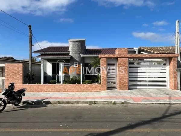 Casa 5 dormitórios com piscina venda Quarta Linha Criciúma