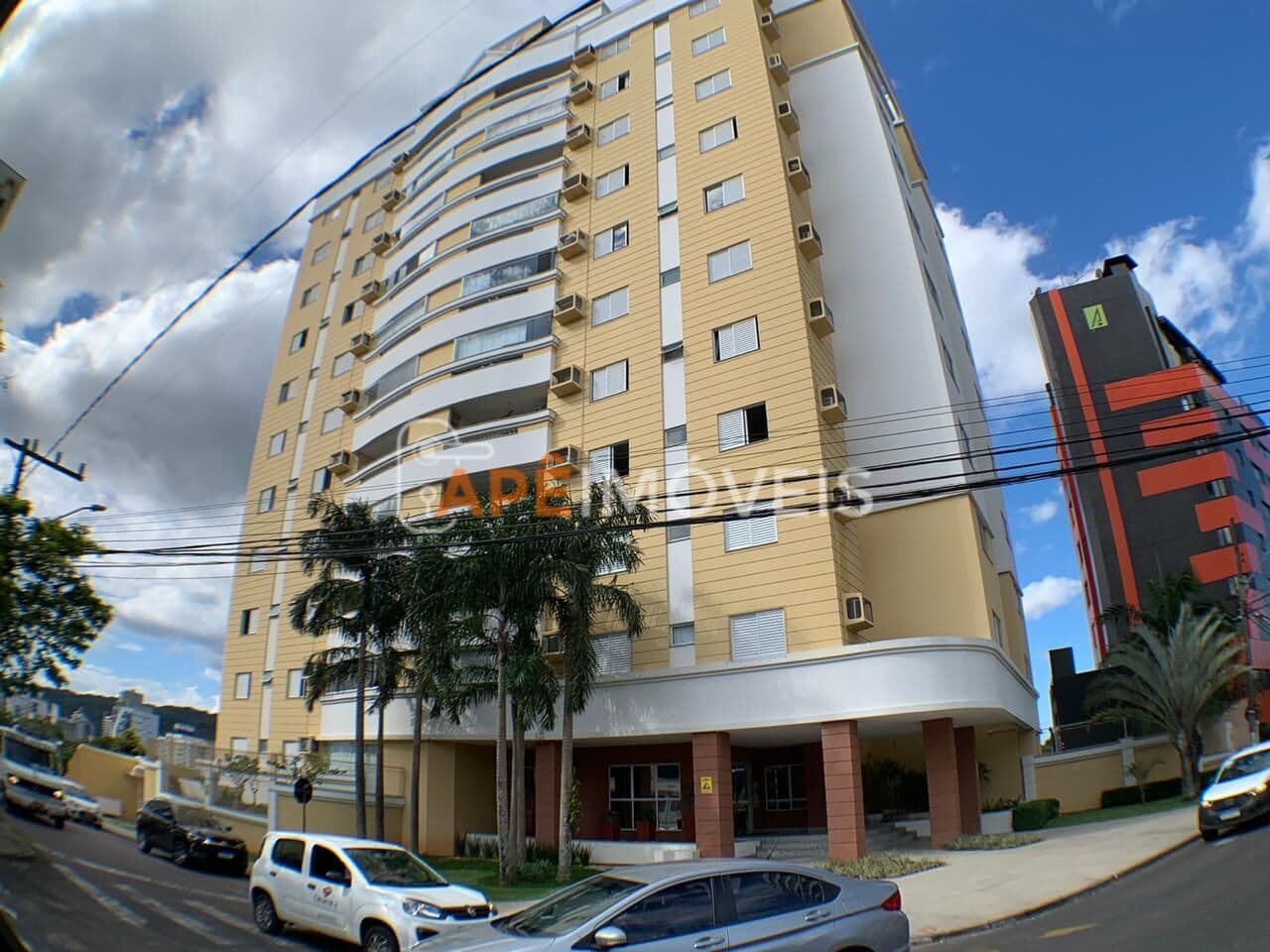 Apartamento semi mobiliado no bairro Comerciário