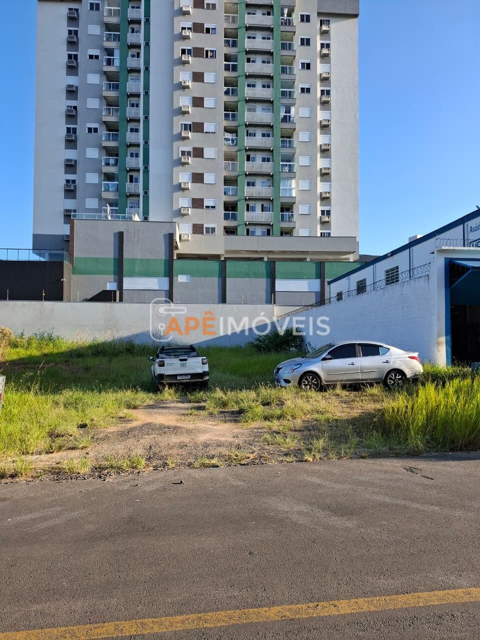Terreno em área comercial valorizada na Próspera, Criciúma/SC