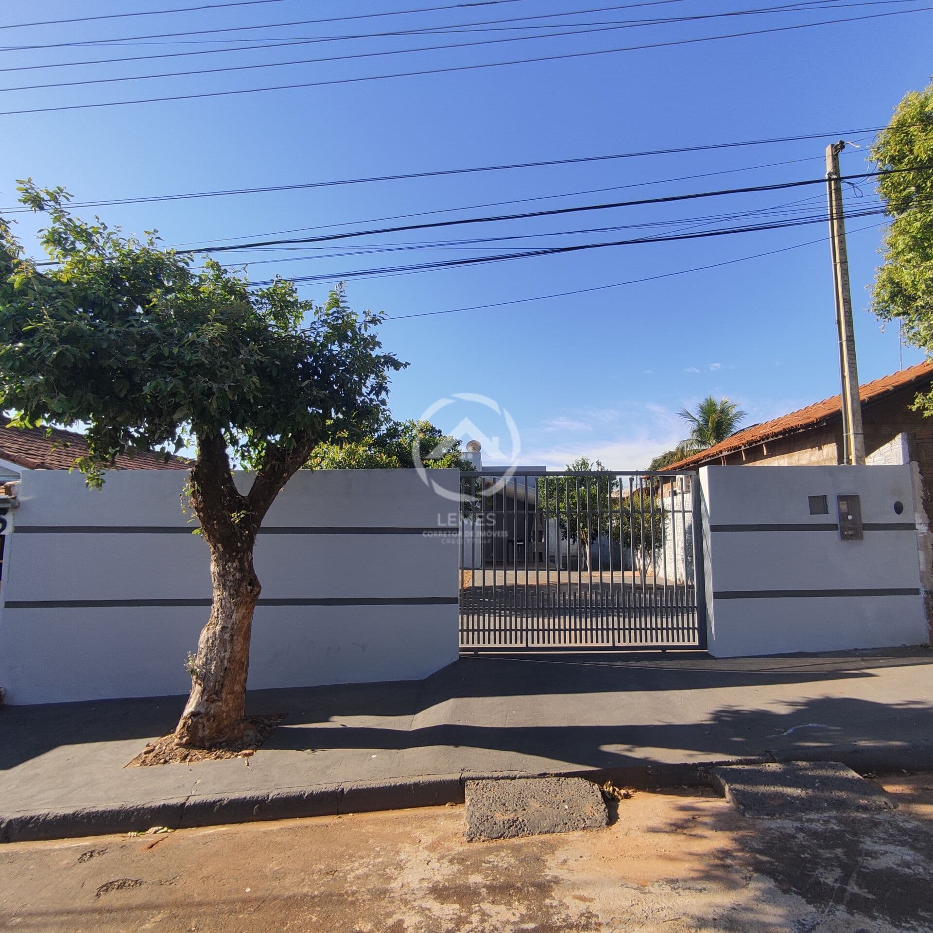 Casa em Mirandópolis - Jardim São Lourenço de Fátima