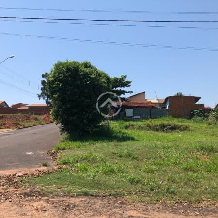 Lote/Terreno em Mirandópolis - Jardim São Lourenço de Fátima