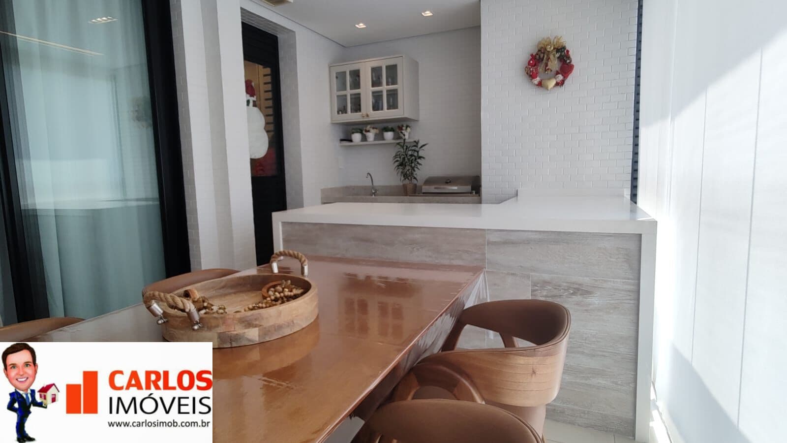 Belíssimo apartamento bem localizado e sofisticado.