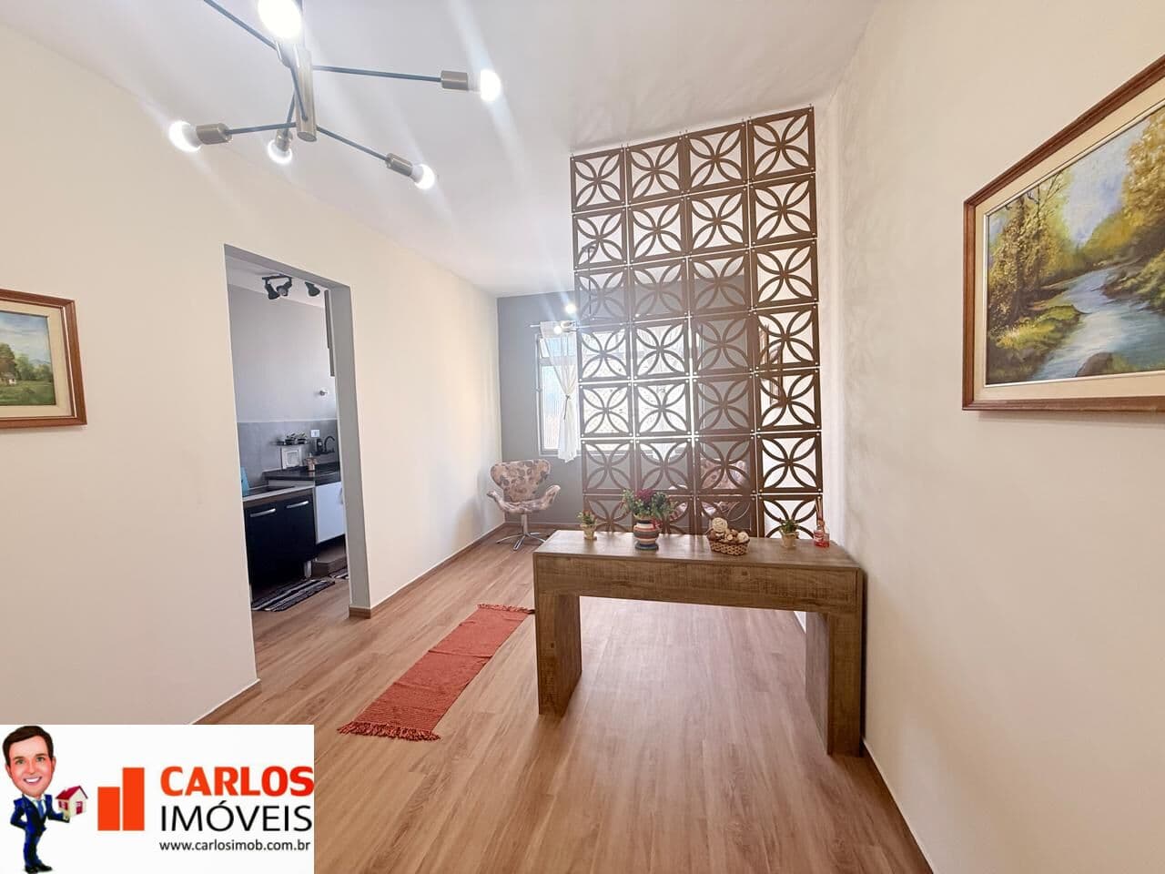 APARTAMENTO PERFEITO PARA MORAR, PASSAR TEMPORADA OU INVESTIR. TODO REFORMADO, PRONTO PARA MORAR! PRAIA DO EMBARÉ.