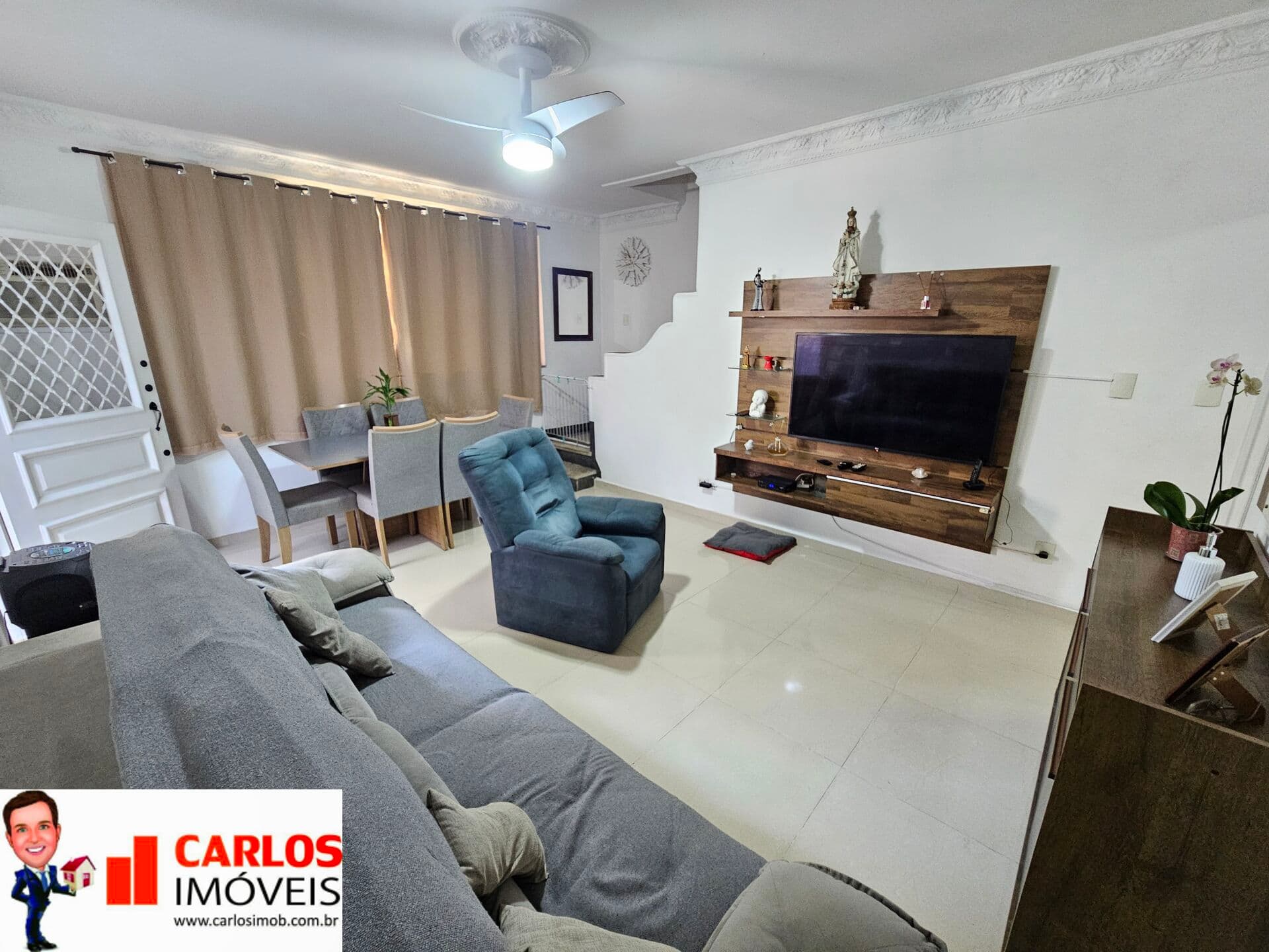 Sobrado de 3 quartos + escritório, maravilhoso em excelente localização em Santos, Gonzaga.