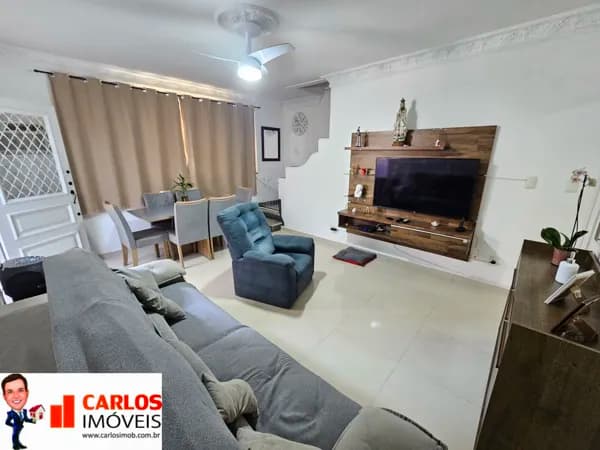 Sobrado de 3 quartos + escritório, maravilhoso em excelente localização em Santos, Gonzaga.