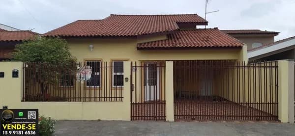Casa em Sorocaba - Parque Três Meninos