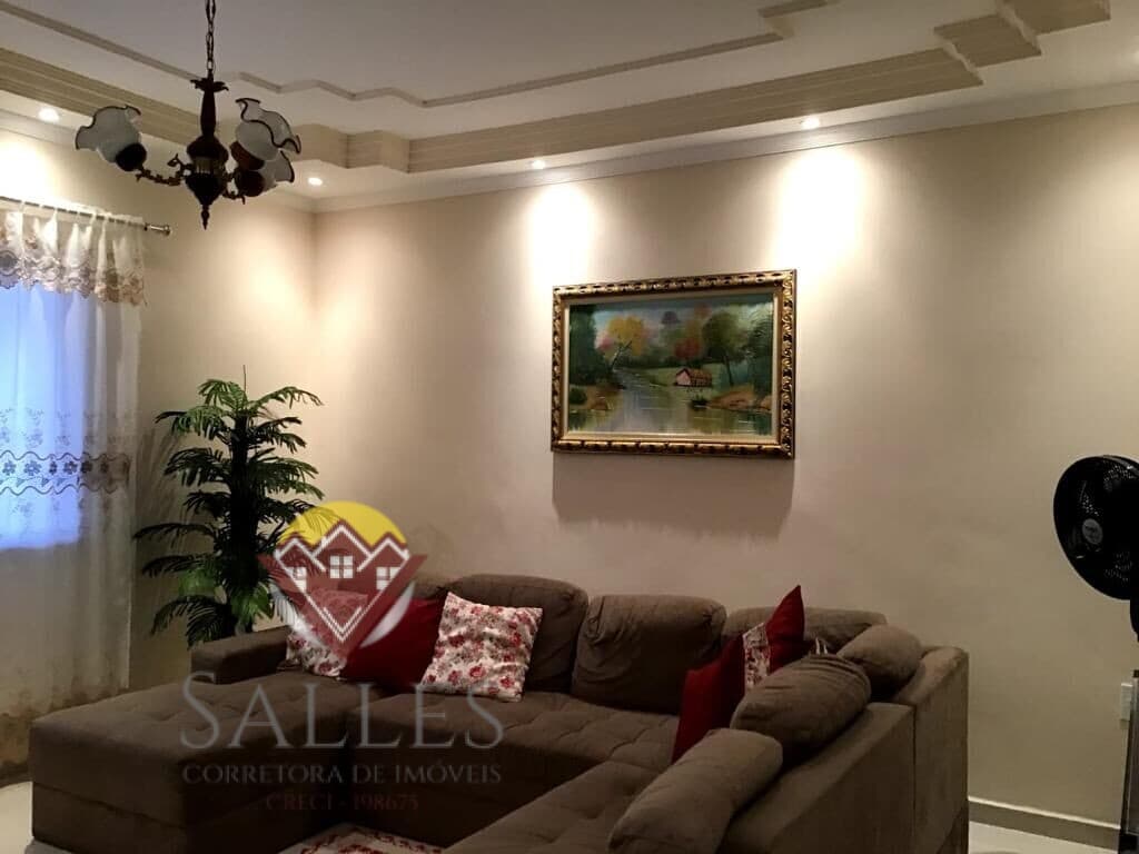 Duplex: Duas Casas no Mesmo Terreno! Perfeito para Investimento ou Família Grande!
