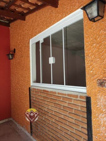 Casa com 2 dormitórios e Energia Solar