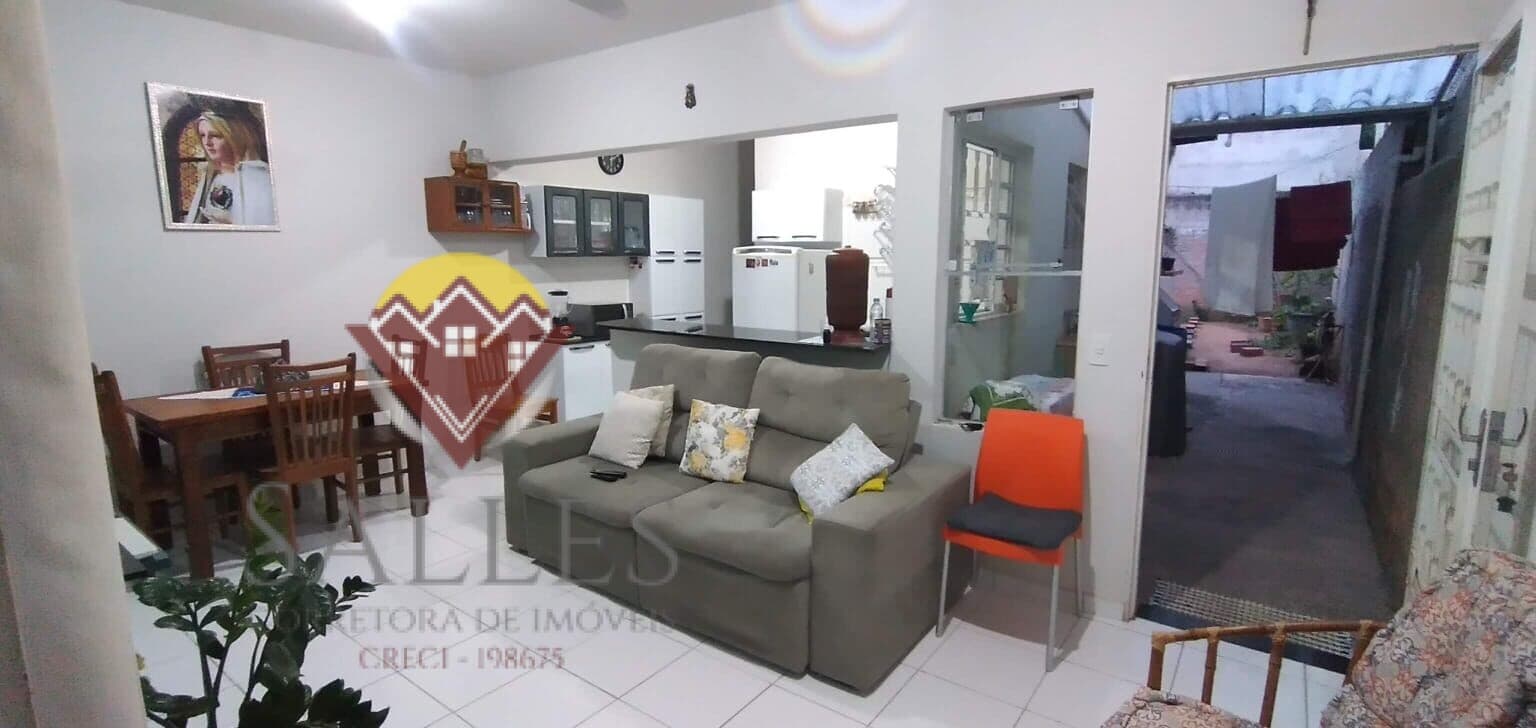 Casa Térrea com 2 Dormitórios