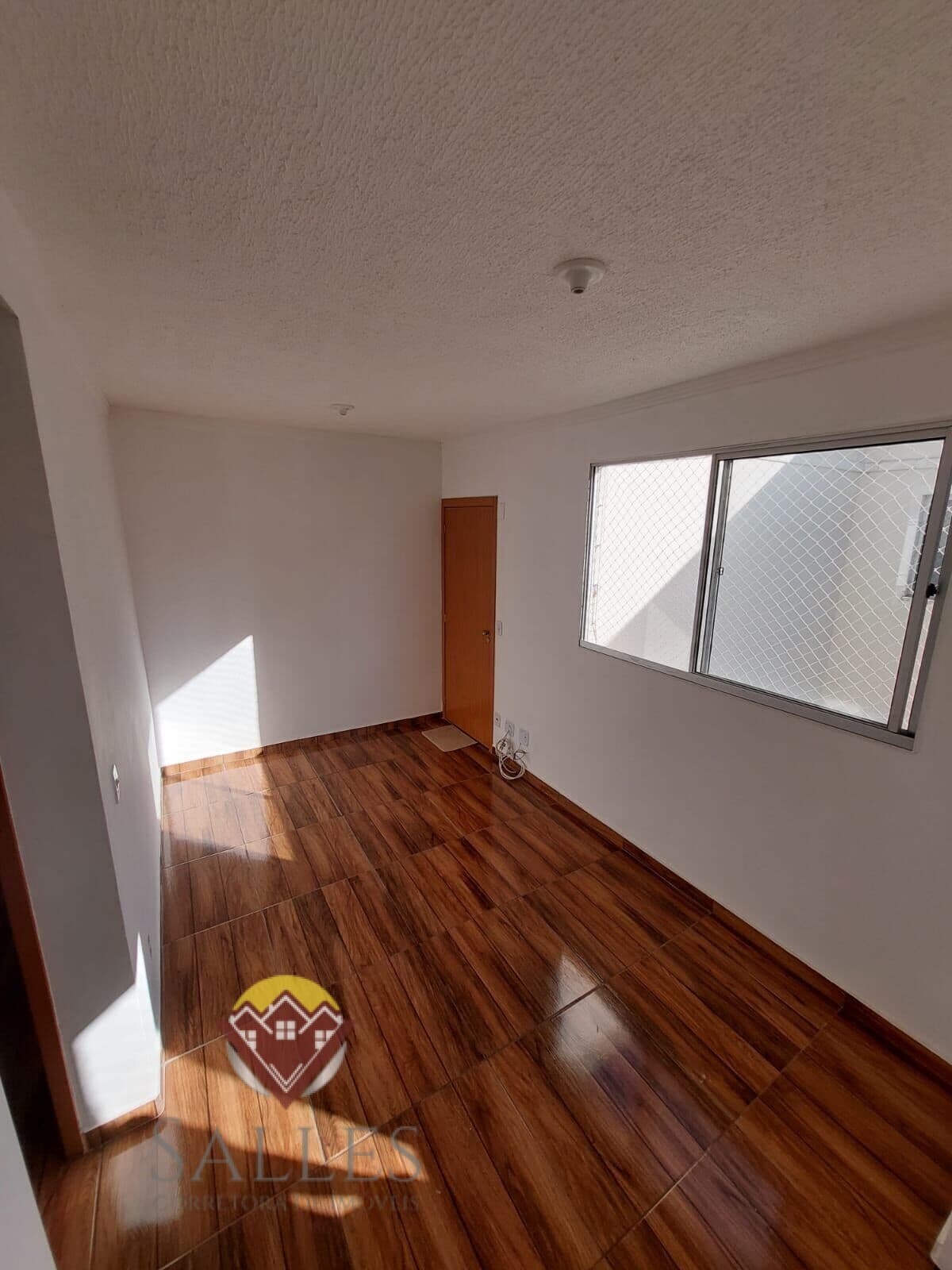 Apartamento com 2 Dormitórios no Parque Serra Azul