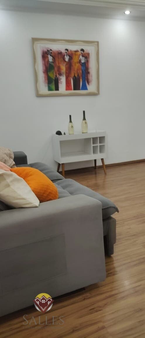 Oportunidade Única! Linda Casa à Venda na Zona Oeste!