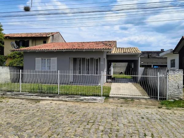 Casa em Tubarão - São João (Margem Esquerda)