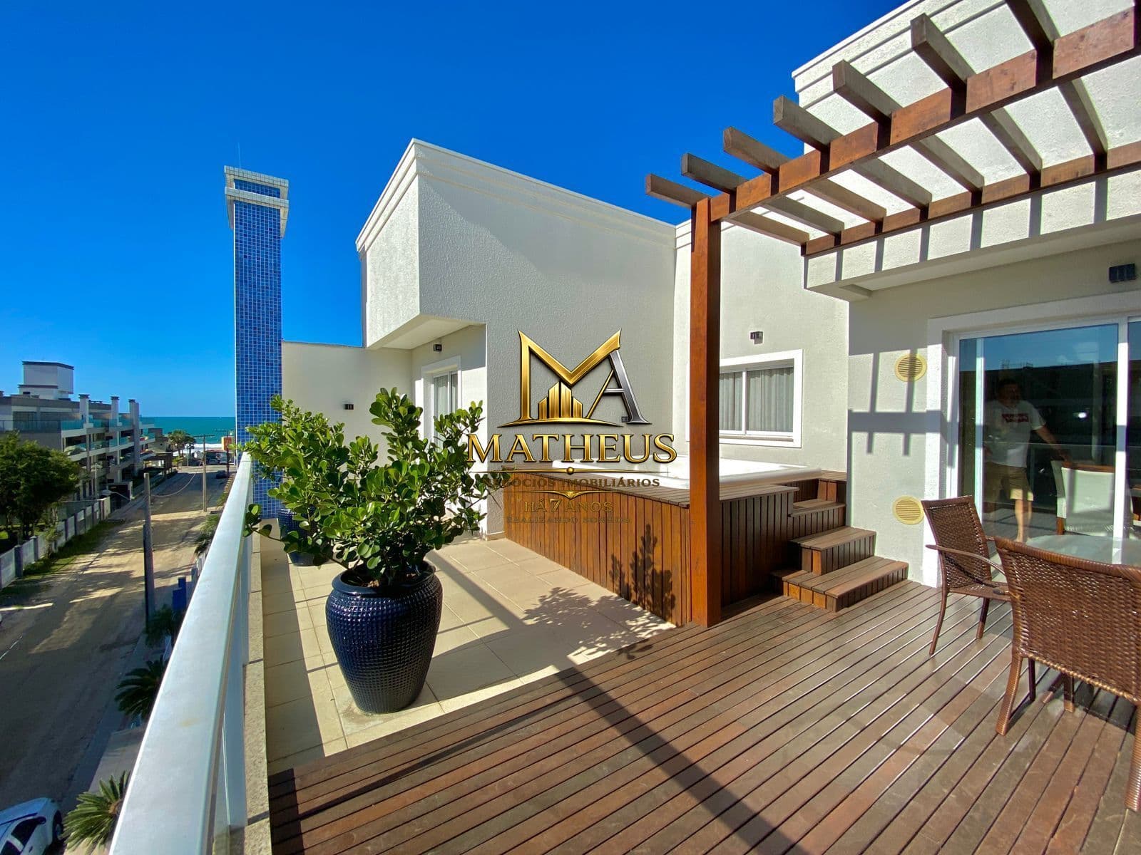 Cobertura Duplex Finamente Mobiliada à Venda no Canto Grande – Bombinhas/SC