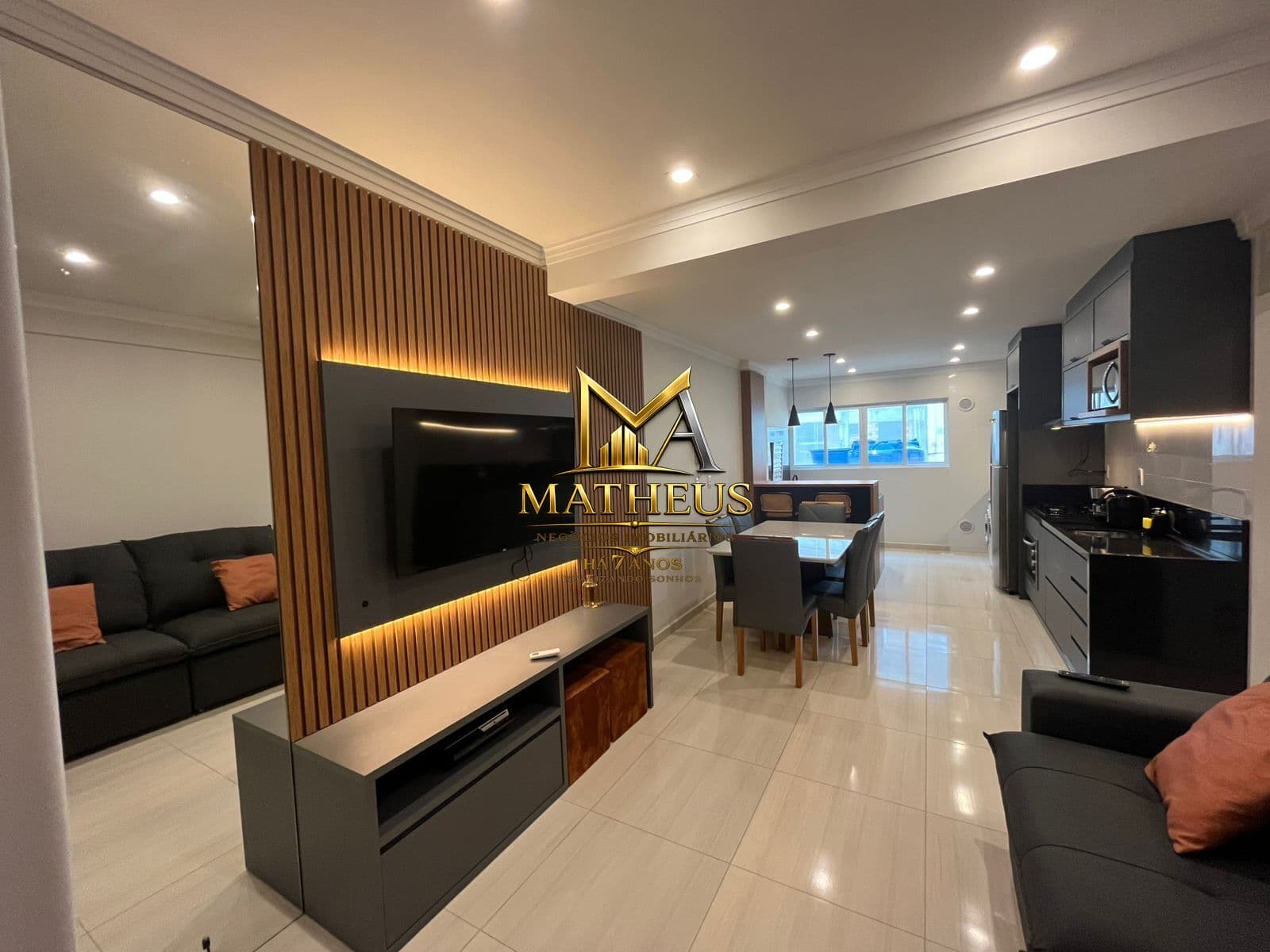 OPORTUNIDADE EM ITAPEMA — APARTAMENTO MOBILIADO NO BAIRRO MORRETES!