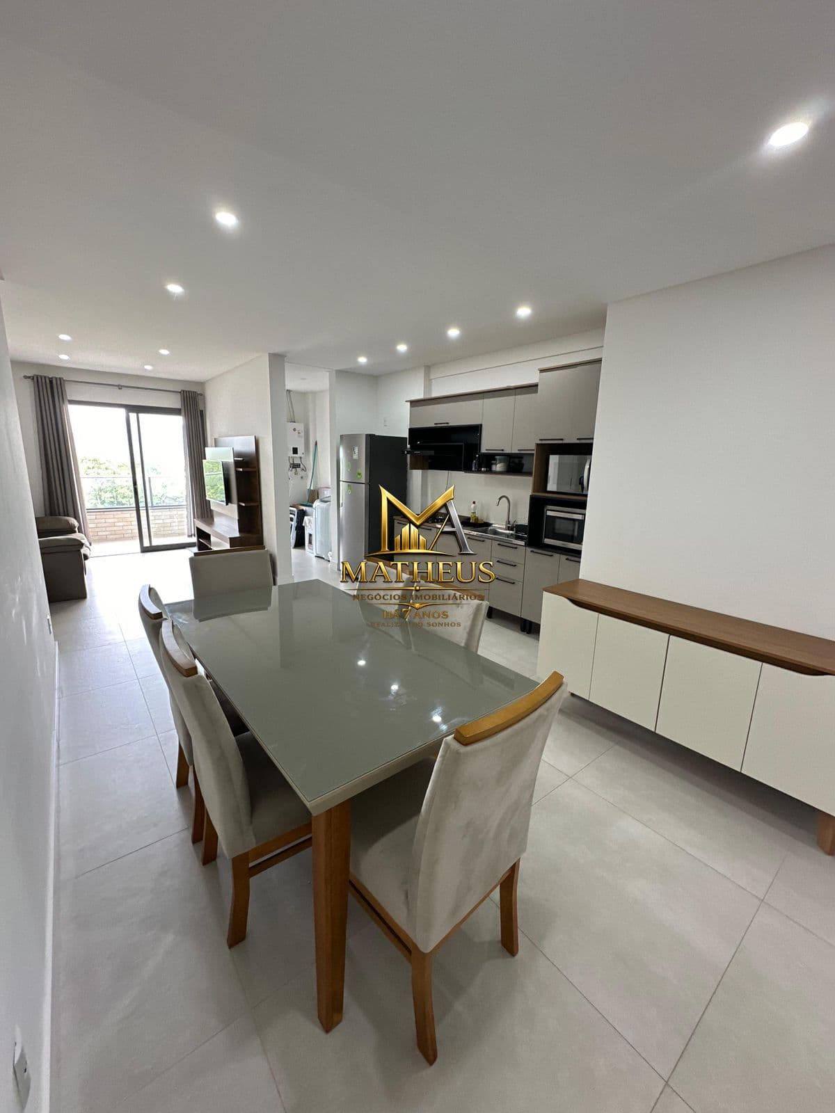 APARTAMENTO PRONTO 2 SUÍTES COM PARCELAMENTO EM 60X