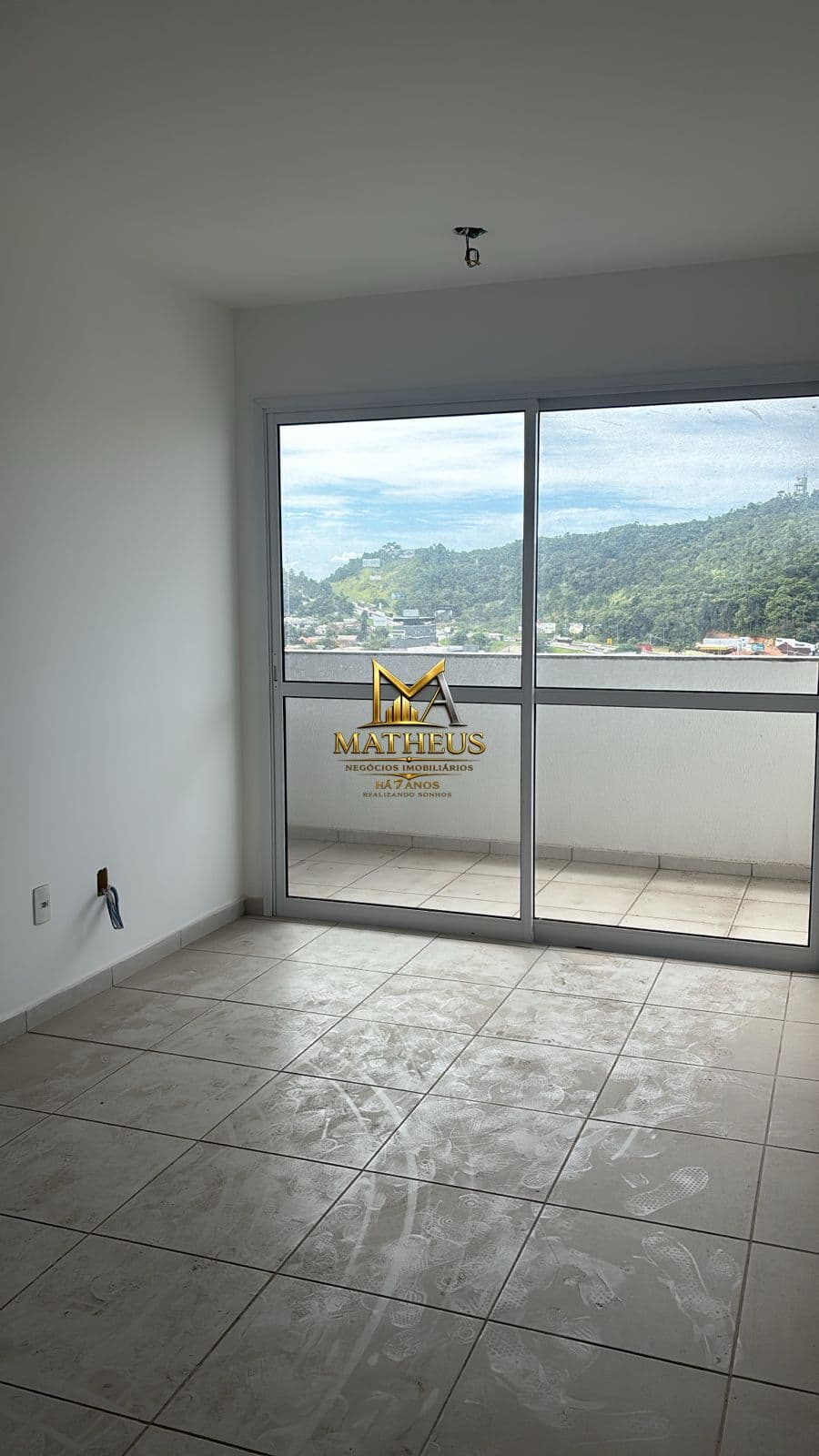 💎 APARTAMENTO À VENDA EM ITAPEMA COM ÁREA DE LAZER COMPLETA! 💎