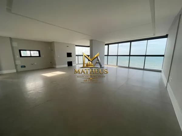 APARTAMENTO 4 SUÍTES FRENTE NEREU RAMOS