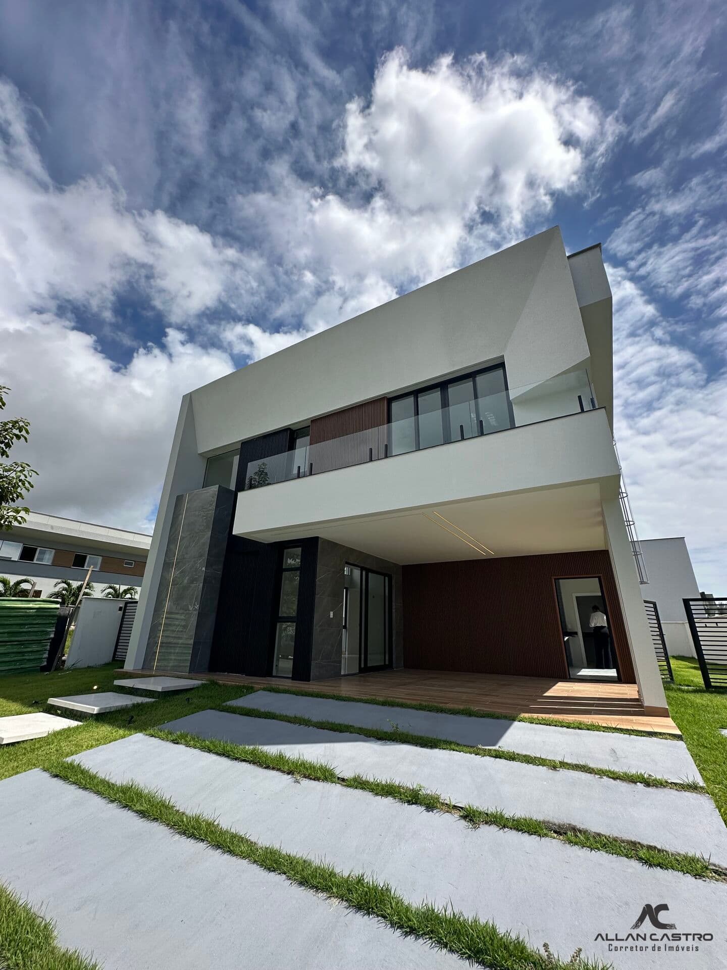 Casa Duplex no Alphaville com 4 Suítes - Fino Acabamento