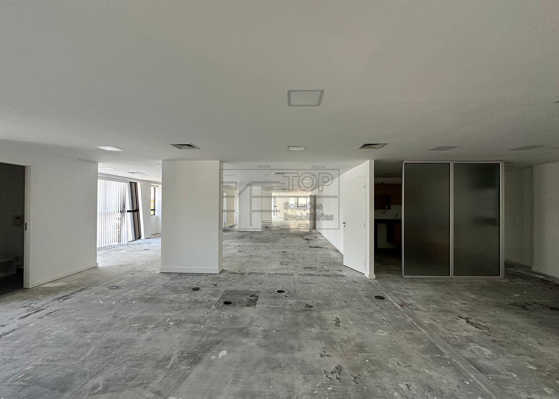 Andar comercial - Centro Empresarial Augusto Prolik | 2º andar