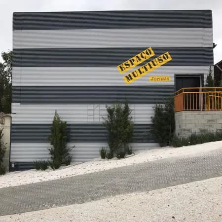 Prédio inteiro - Prédio Tarumã