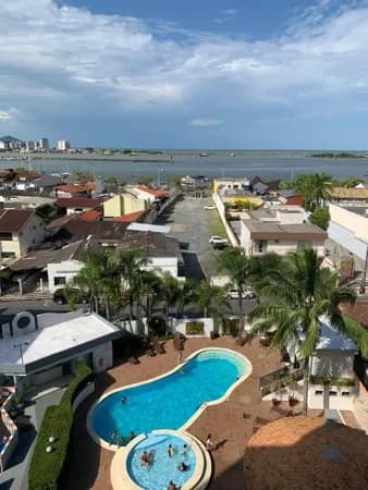 VENHA MORAR NA ÁREA NOBRE DA CIDADE !!! Apto Semi mobiliado com 01 suíte + 02 dormitórios no bairro Fazenda