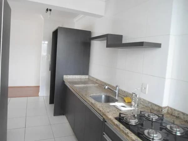 EXCELENTE CUSTO x BENEFÍCIO !!! Apto semi mobiliado com 01 suíte + 01 dormitório no Bairro Vila Operária