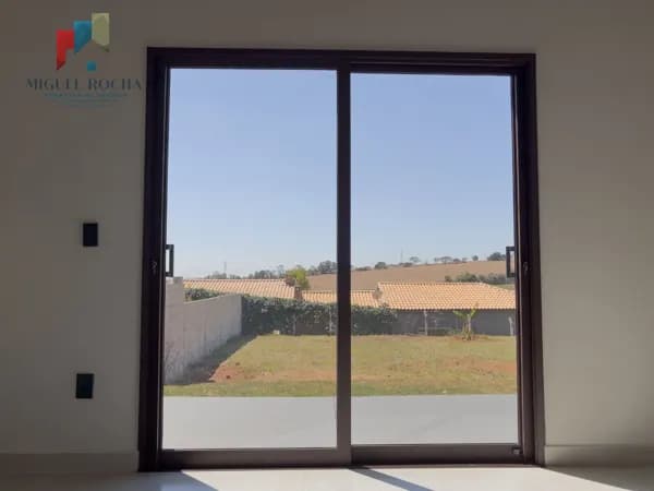 Casa de Condomínio em Tatuí - Residencial Ecopark