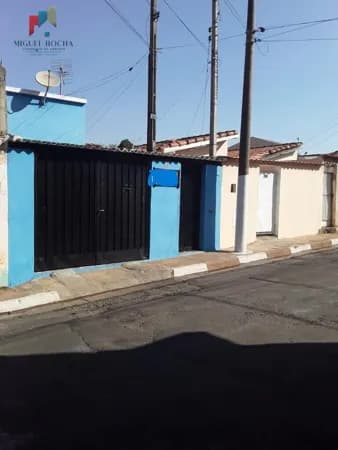 Casa em Tatuí - Vila Santa Adelia