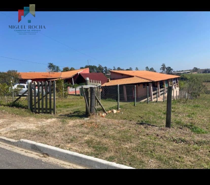 Chácara em Torre de Pedra SP