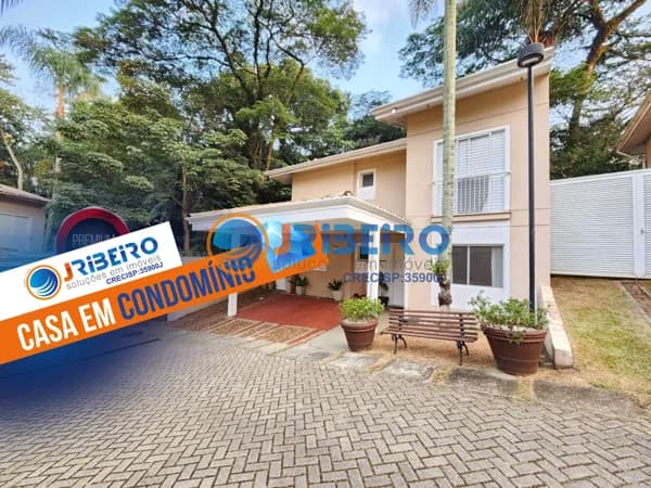 Casa em Condomínio à Venda
