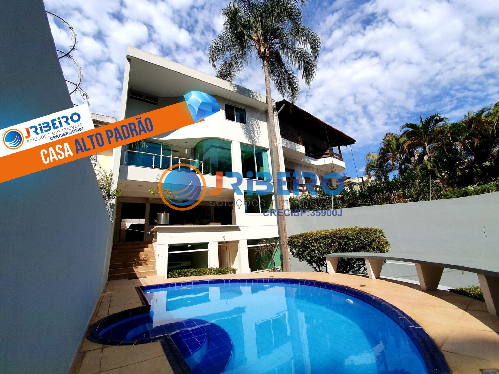 Casa à venda 3 Suítes 4 Vagas Espaço Gourmet Piscina no bairro Barro Branco (Zona Norte) - São Paulo/SP, Zona Norte