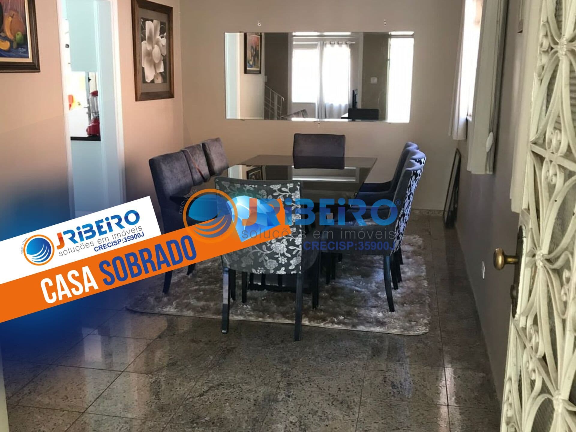 Casa Sobrado à Venda