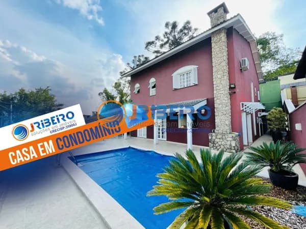 Casa em Condomínio à Venda