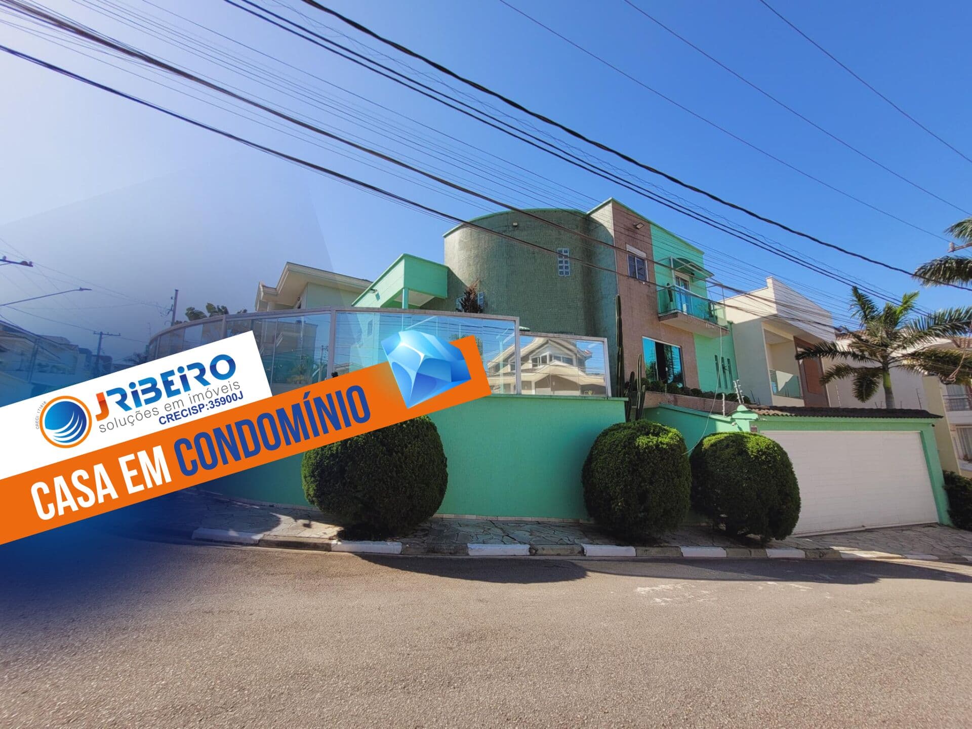 Casa em Condomínio Fechado Horto Florestal 364M2 com Área Gourmet e Piscina