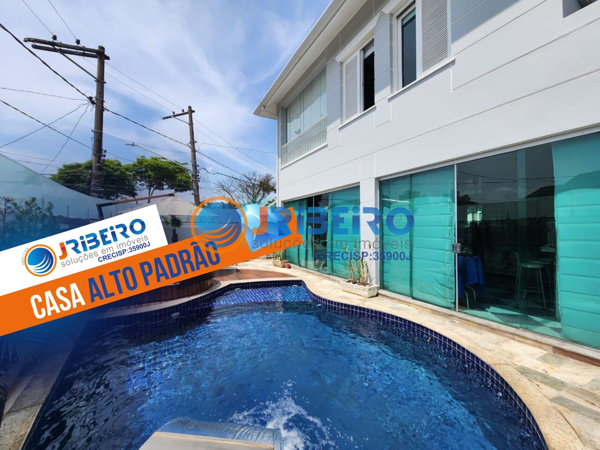 Casa Alto Padrão à Venda