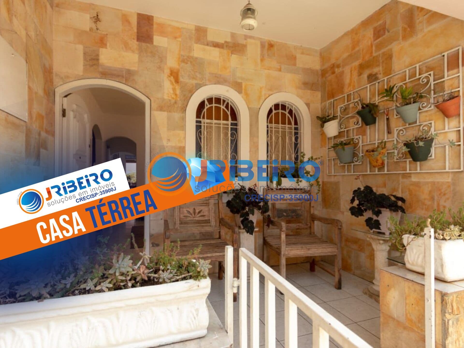Casa Térrea à Venda