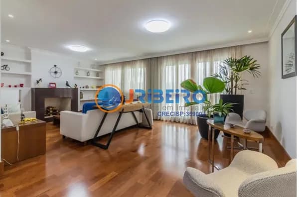Casa Alto Padrão com píscina 4 dormitórios, 6 vagas
