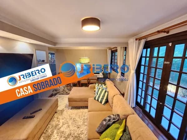 Casa Sobrado à Venda