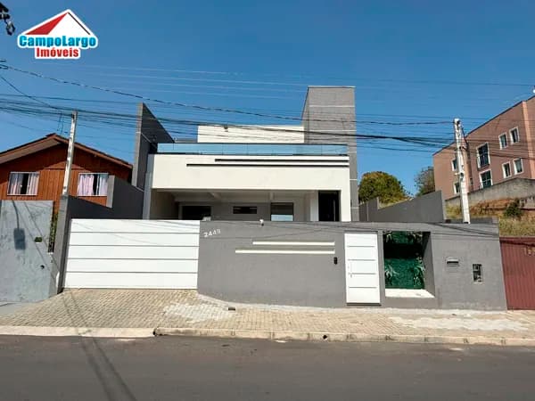 Casa em Campo Largo - Aparecida
