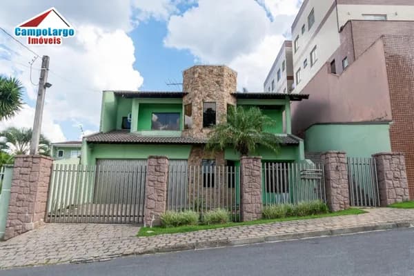 Sobrado em Campo Largo - Jardim Busmayer