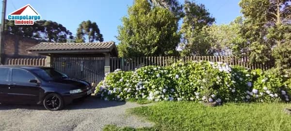 Casa em Campo Largo - Cercadinho
