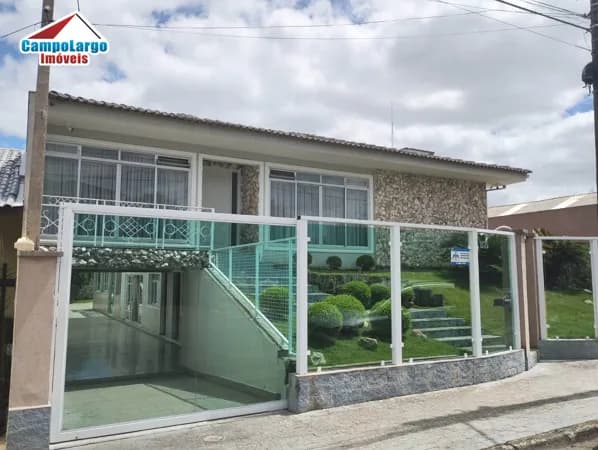 Casa em Campo Largo - Vila Operária