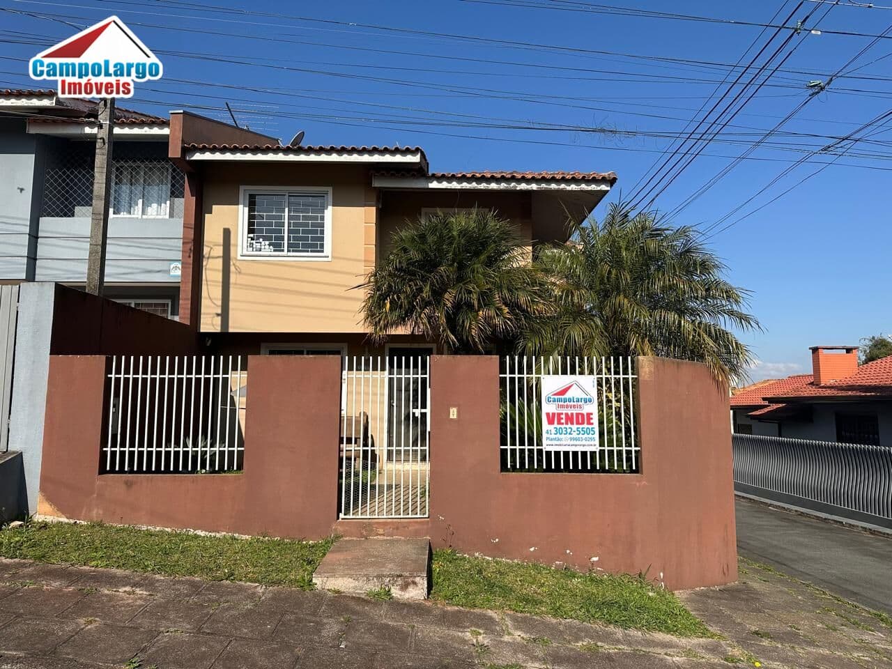 Sobrado de Esquina no Centro