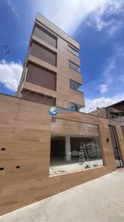Apartamento Área Privativa | 3 quartos | 2 Banhos | 2 Vagas | no Guarani