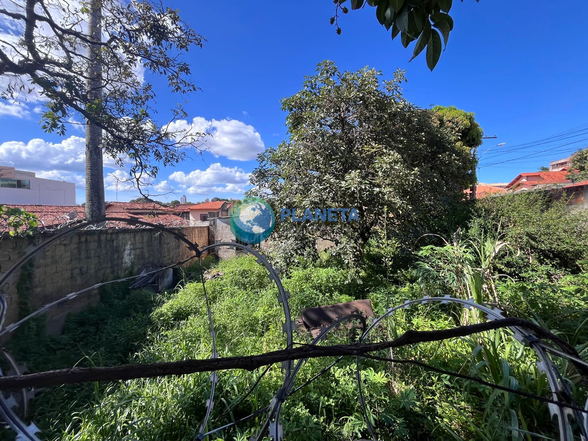 Lote plano 435m² no Sinimbu - BH