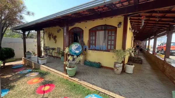 Casa Térrea a Venda | 4 Quartos| 1 Suíte | 4 vagas | Itapoa - Belo Horizonte