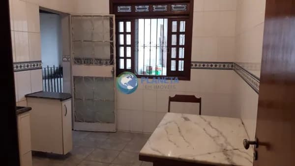 Casa Padrão l 03 quartos l suíte l 03 vagas l piscina l + loja 45m2 Bairo Acaiaca