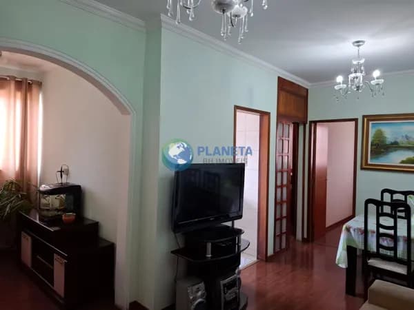 Apartamento Padrão l 03 quartos l elevador l 01 vaga l bairro Guarani.