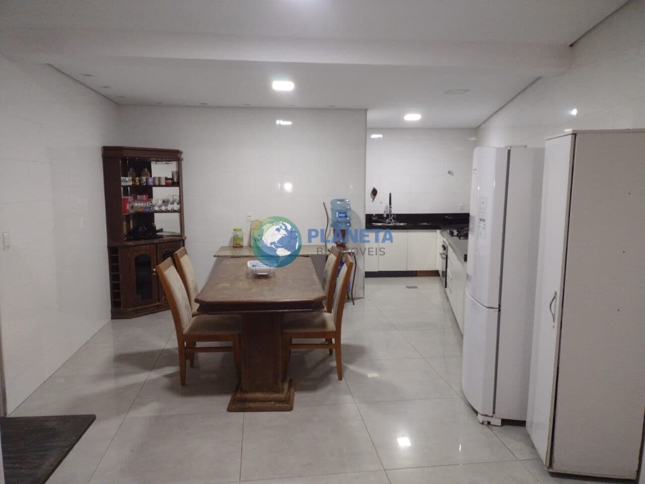 Casa Padrão 3 quartos l suíte l lote 359m2 l Fino acabamento